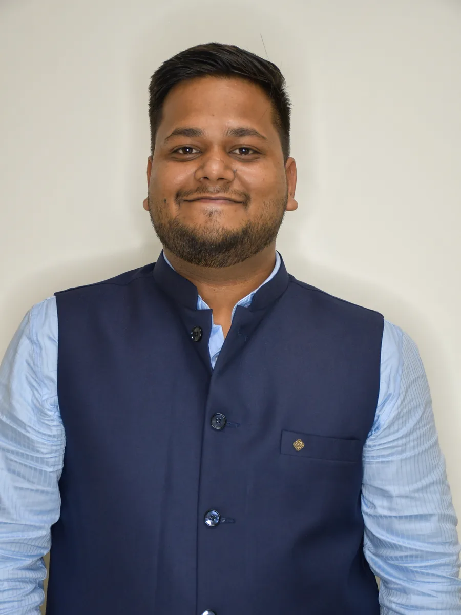 Aniket Dixit